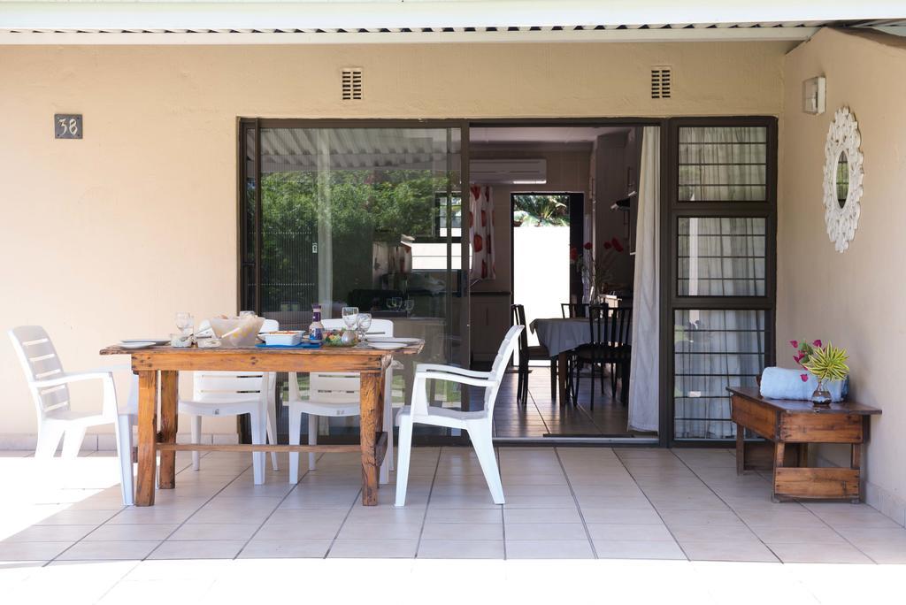 Sole'S Leap Villa Scottburgh Buitenkant foto